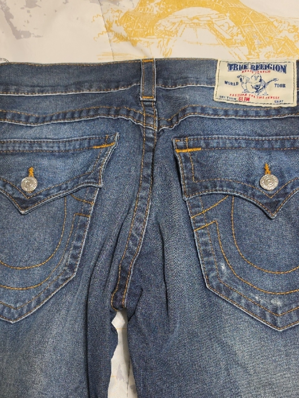 Mens True Religion Medium Blue Denim Back Pocket Jeans with Contrast Stitching